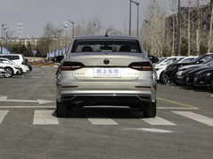 2022款 1.5L 自动舒适版