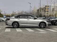 2022款 1.5L 自动舒适版