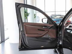 2022款 改款 530Li 领先型 豪华套装