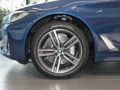 2022款 改款 530Li 领先型 M运动套装