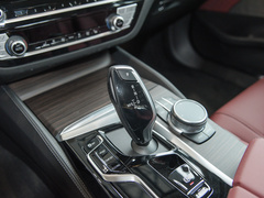2022款 改款 530Li 领先型 M运动套装