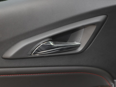 2022款 Redline 550T 自动锐智版