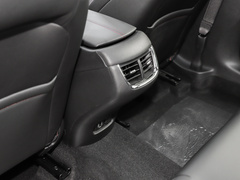 2022款 Redline 550T 自动锐智版