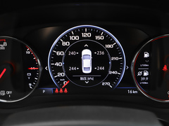 2022款 Redline 550T 自动锐智版
