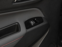 2022款 轻混 550T RS 智能拓界版