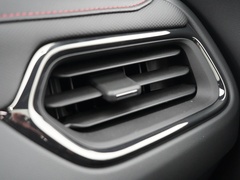 2022款 轻混 550T RS 四驱智能捍界版