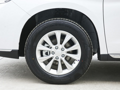 2022款 PLUS 1.5T DCT柳岩联名版