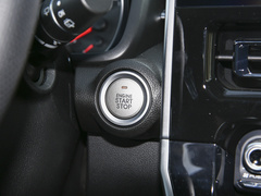 2022款 PLUS 1.5T DCT柳岩联名版
