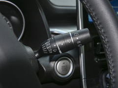 2022款 PLUS 1.5T DCT柳岩联名版