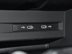 2021款 330TSI 两驱3周年限量版 