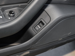 2022款 45 TFSI 臻选致雅型