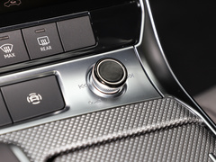 2022款 45 TFSI 臻选动感型