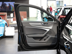 2022款 45 TFSI 臻选动感型