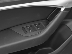 2022款 45 TFSI quattro 臻选致雅型