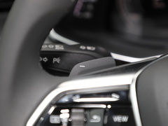 2022款 45 TFSI quattro 臻选致雅型