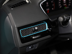 2022款 240TURBO CVT科技版