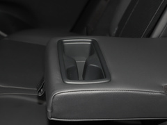 2022款 2.0L CVT两驱豪华版