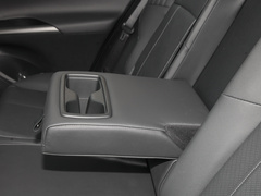 2022款 双擎 2.5L CVT四驱尊享版