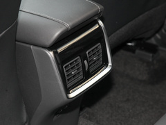 2022款 双擎 2.5L CVT四驱尊享版