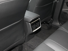 2022款 双擎 2.5L CVT四驱尊享版