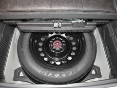 2022款 双擎 2.5L CVT四驱尊享版