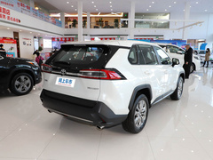2022款 2.0L 两驱豪华版 