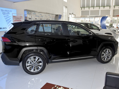 2022款 2.0L 两驱豪华版 