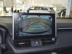 2022款 2.0L 两驱豪华版 