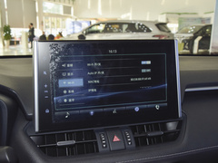 2022款 2.0L 两驱豪华版 