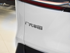 2022款 2.0L 四驱豪华版 