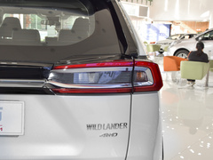 2022款 2.0L 四驱豪华版 