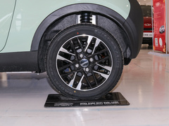 2022款 甜粉款 微糖版 三元锂 30kW 301km