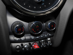 2022款 改款 1.5T COOPER 艺术家