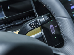 2022款 610km 精英版
免税
