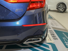 2022款 260TURBO 精致版