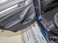 2022款 260TURBO 精致版