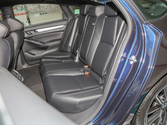 2022款 260TURBO 精致版