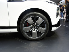 2022款 570 Plus