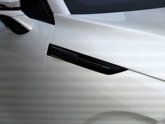 2022款 570 Plus
