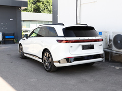 2022款 570 Plus