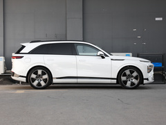 2022款 570 Plus