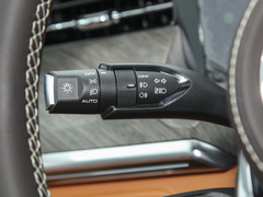 2022款 3.0T 商务版 造境型 7座