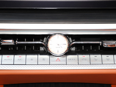 2022款 3.0T 高端定制版 5座