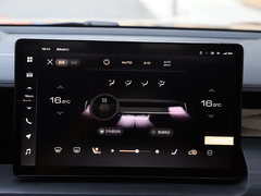 2022款 3.0T 高端定制版 5座