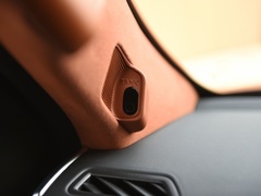 2022款 3.0T 高端定制版 5座