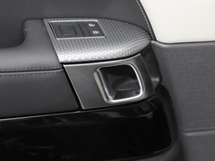 2022款 3.0 L6 虎威雄心版