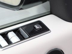 2022款 3.0 L6 虎威雄心版