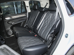 2022款 3.0T 运动版 造境型 7座