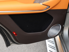 2022款 3.0T 运动版 造境型 5座
