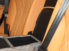 2022款 3.0T 运动版 造境型 5座